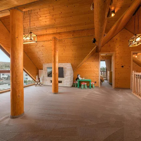 Lesny With Jacuzzi And Sauna, 4 Km From Stary Smokovec *