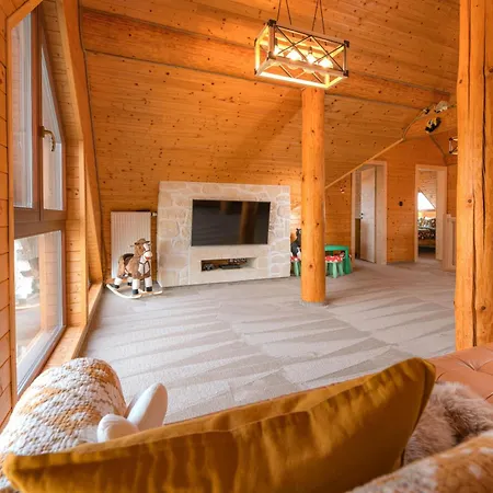 Шале Lesny With Jacuzzi And Sauna, 4 Km From Stary Smokovec Нова-Лесна