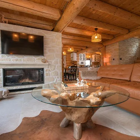 Chalet Lesny With Jacuzzi And Sauna, 4 Km From Stary Smokovec Nová Lesná